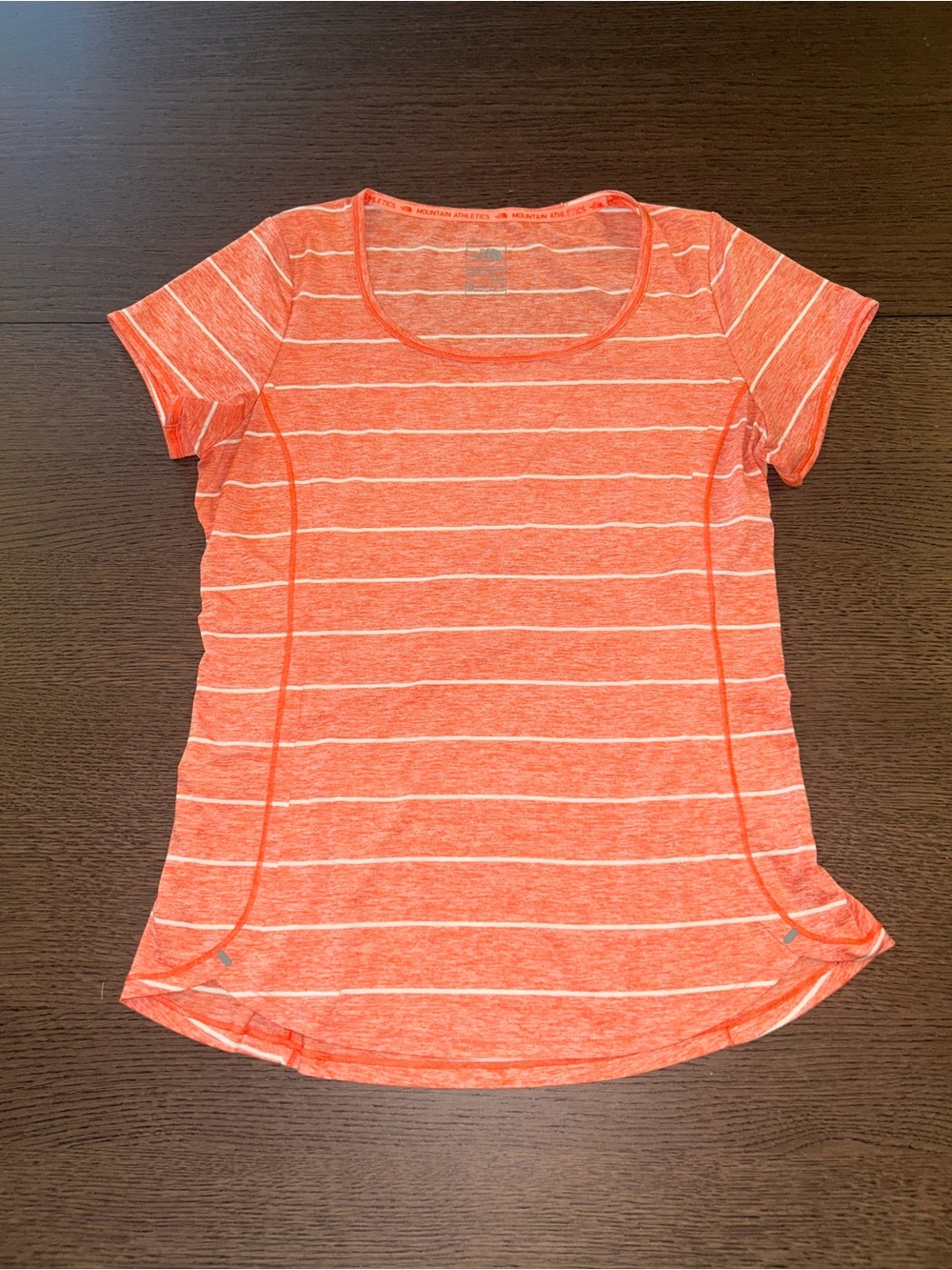 The North Face Lightweight Athletic Dry Scoop Neck Tee Blouse Orange Stripe Sz M